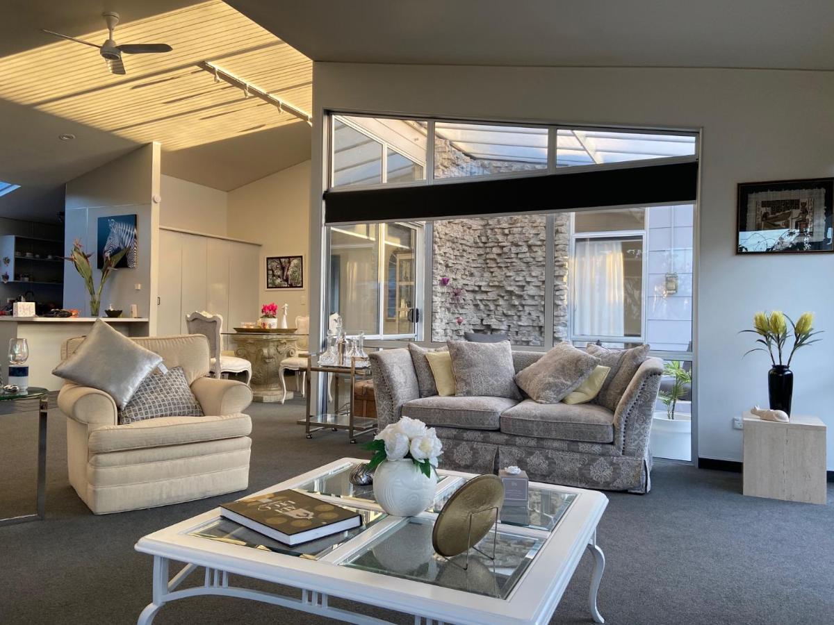 Maison Blue - Chic Inner City Townhouse Napier Exterior foto